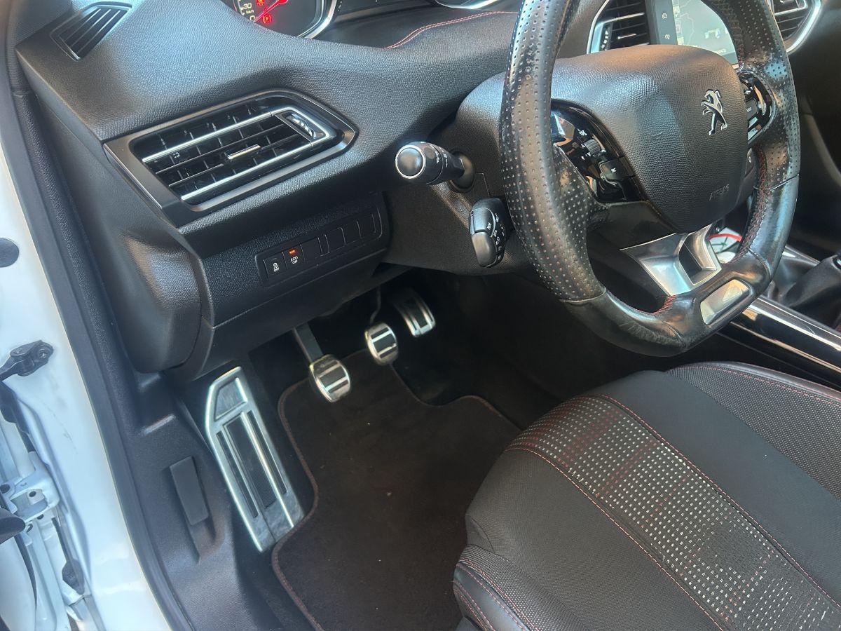 PEUGEOT - 308 - BlueHDi 150 S&S GT Line TETTO