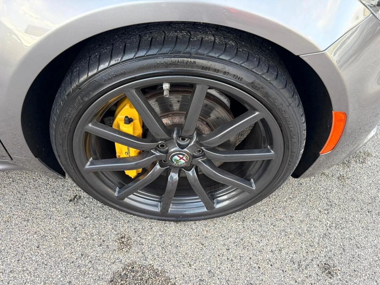 Alfa Romeo 4C 1750 TBi Spider