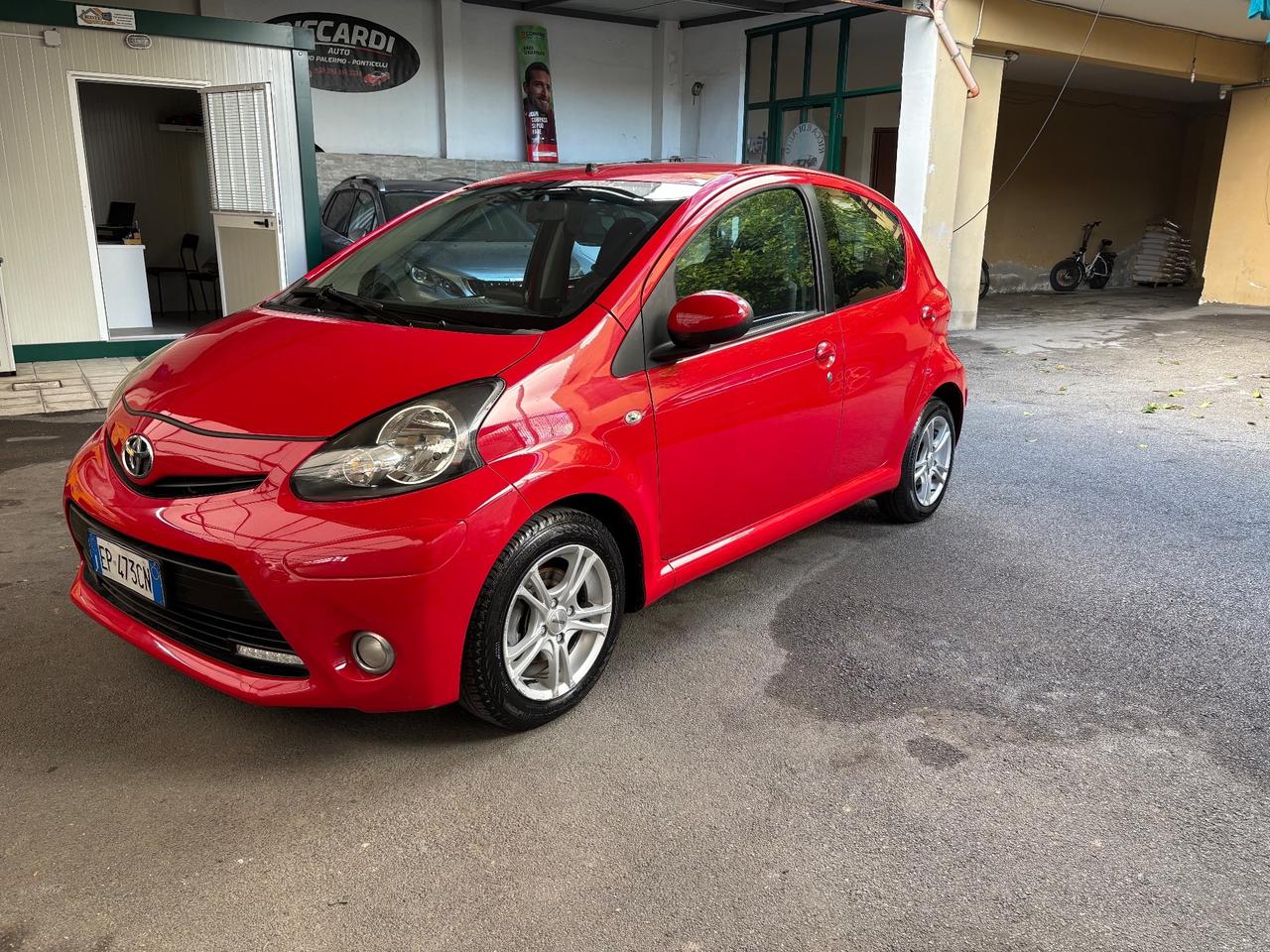 Toyota Aygo 1.0 benzina 2013