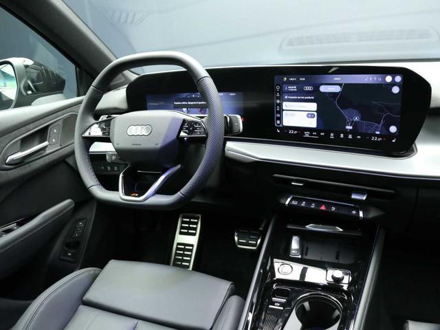 AUDI Q3 2.0 tfsi S line quattro 265cv s-tronic Km 0