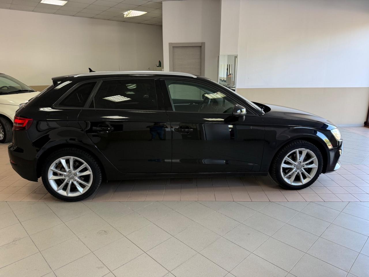 Audi A3 SPB 1.6 TDI S tronic Business