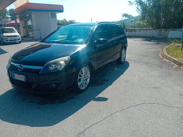 Opel Astra 1.9 CDTI 120CV 5 porte Enjoy