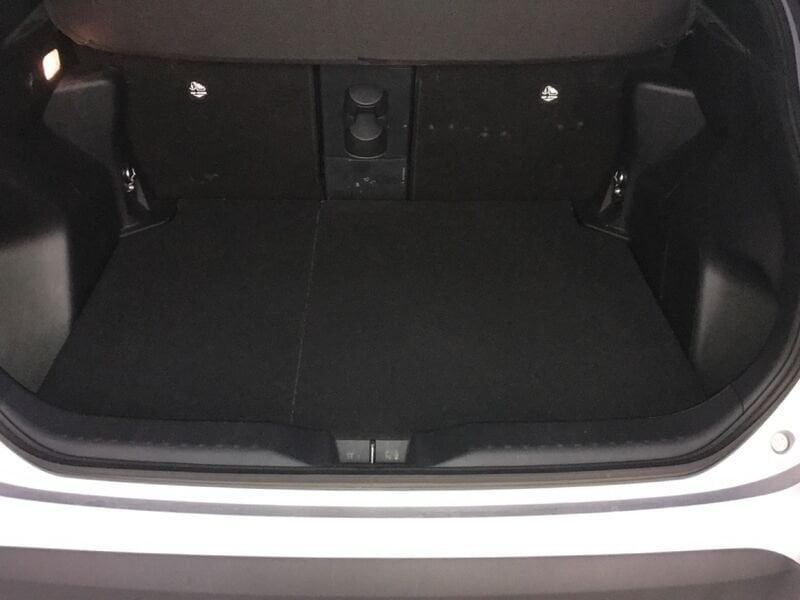 Toyota Yaris Cross 1.5H (116 CV) E-CVT Adventure