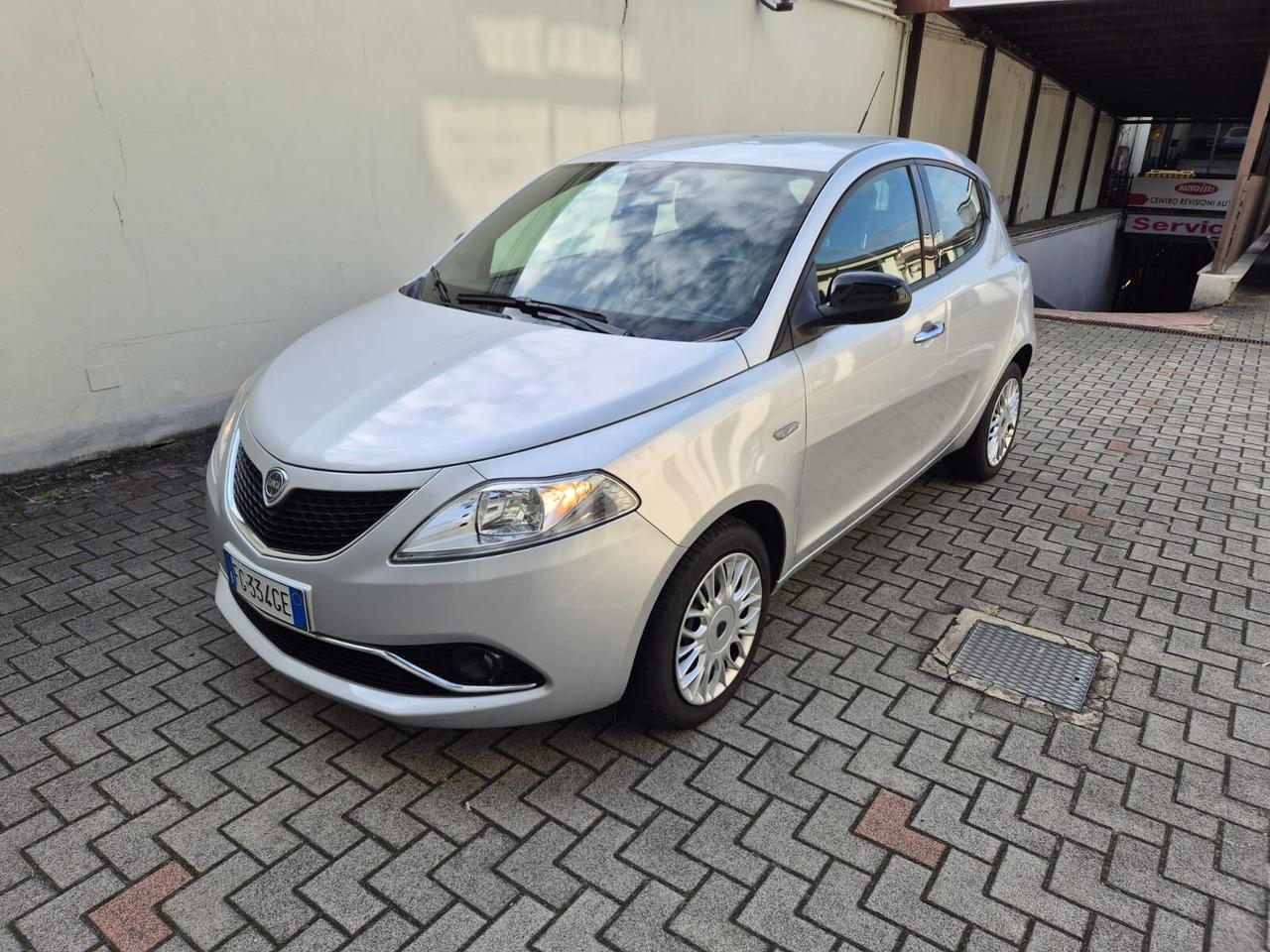 Lancia Ypsilon 1.3 MJT 16V 95 CV Gold - km reali