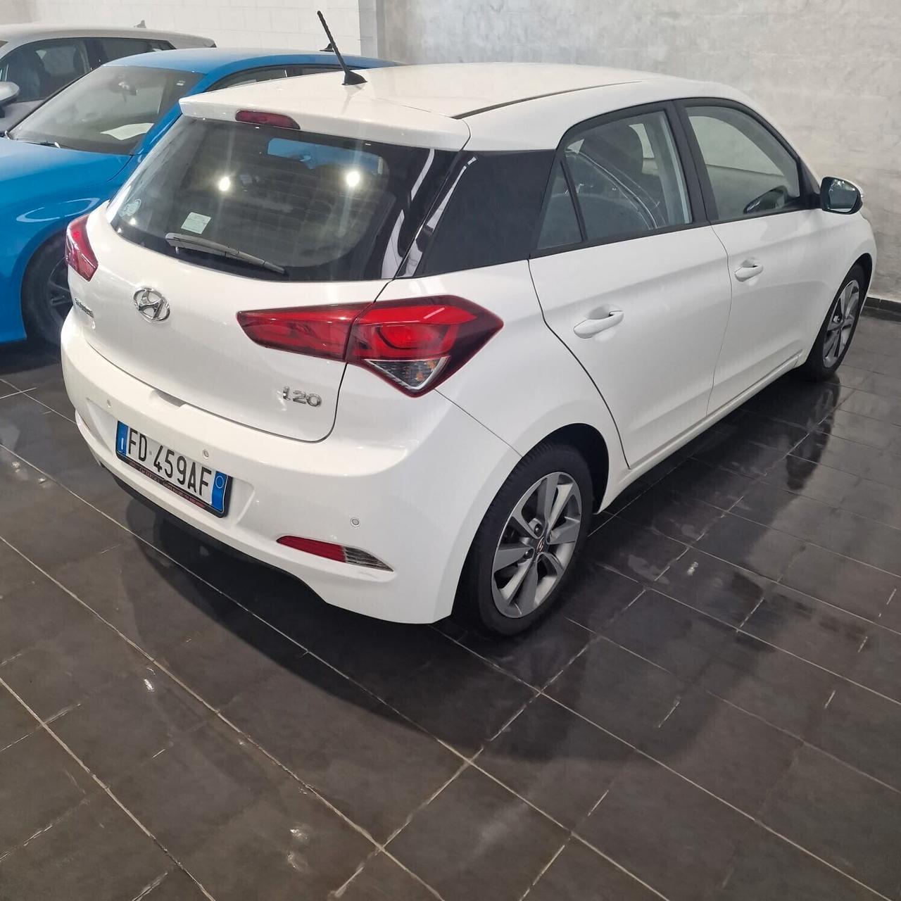 Hyundai i20 1.2 84 CV 5 porte Style