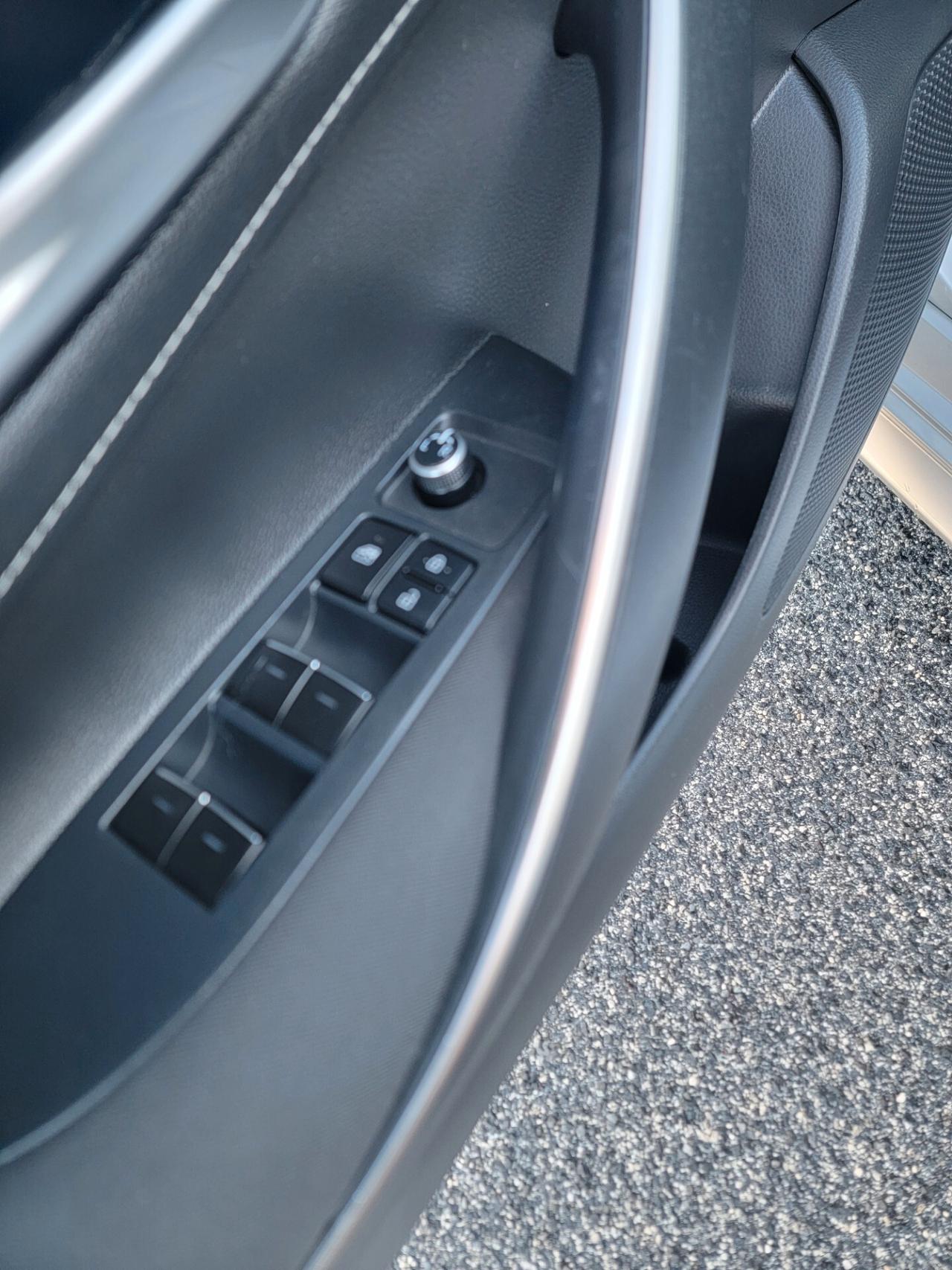 Toyota Corolla Touring Sports 1.8 Hybrid GARANZIA 12 MESI