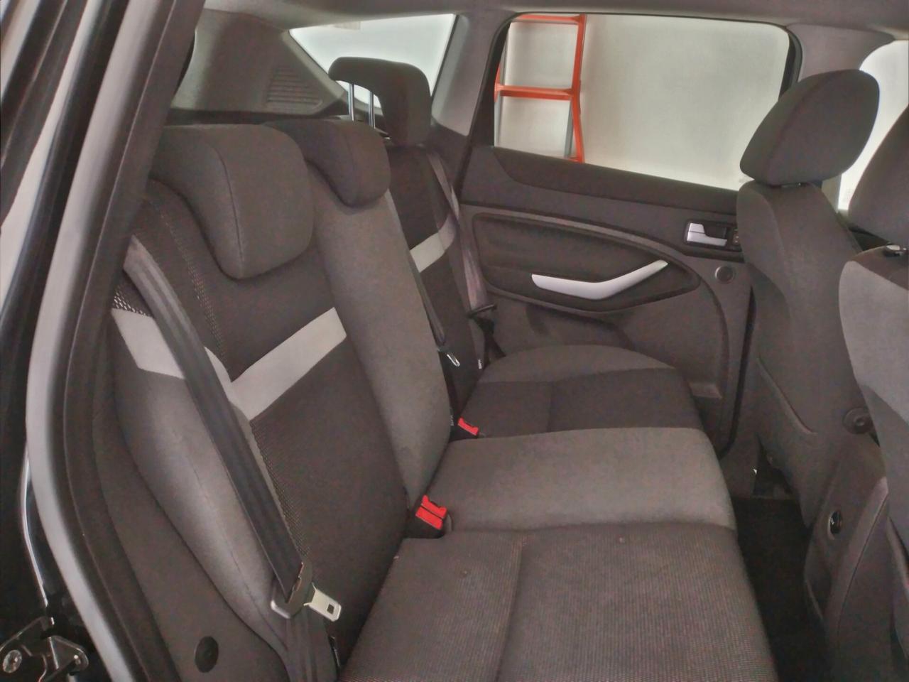 Ford Kuga+ 2.0 TDCi 140 CV 2WD DPF 72MILA KM