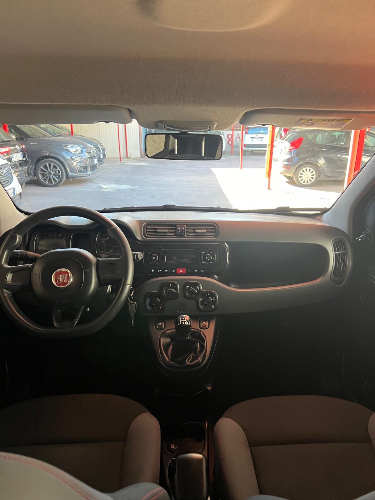 Fiat Panda 1.2 Easy 10/2017 PERFETTA