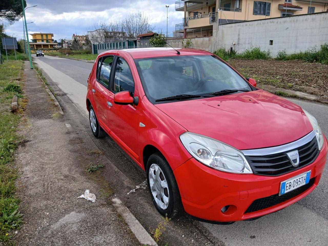 Dacia Sandero 1.4 8V GPL scade nel 2030 Lauréate