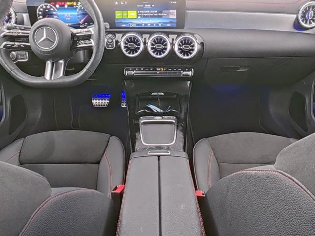 MERCEDES-BENZ CLA 200 Automatic Shooting Brake AMG Line Advanced Plus