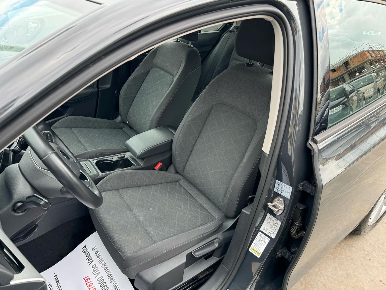 Volkswagen Golf 2.0 TDI 115 CV SCR Life