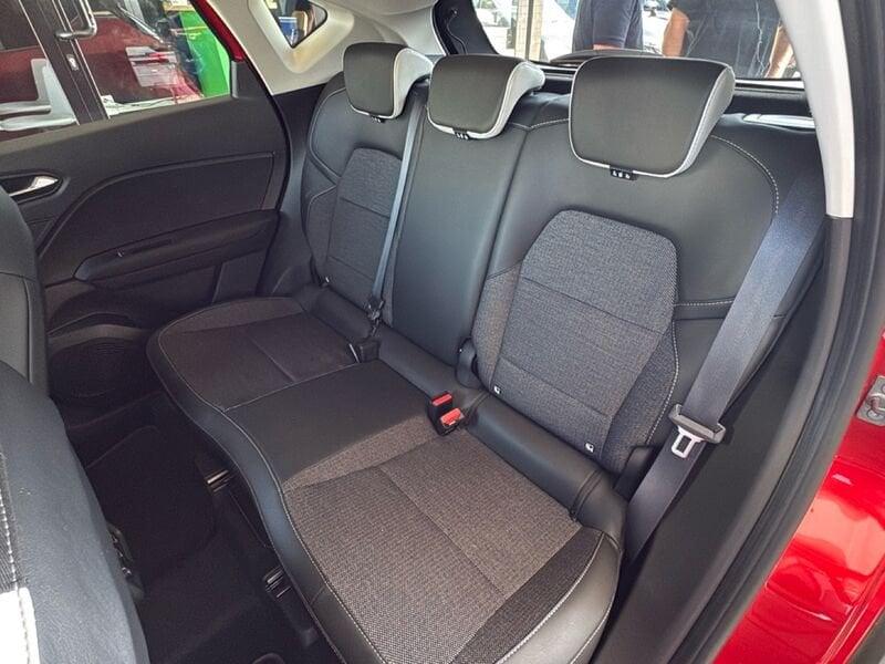 Renault Captur Captur 1.6 E-Tech full hybrid Techno 145cv auto