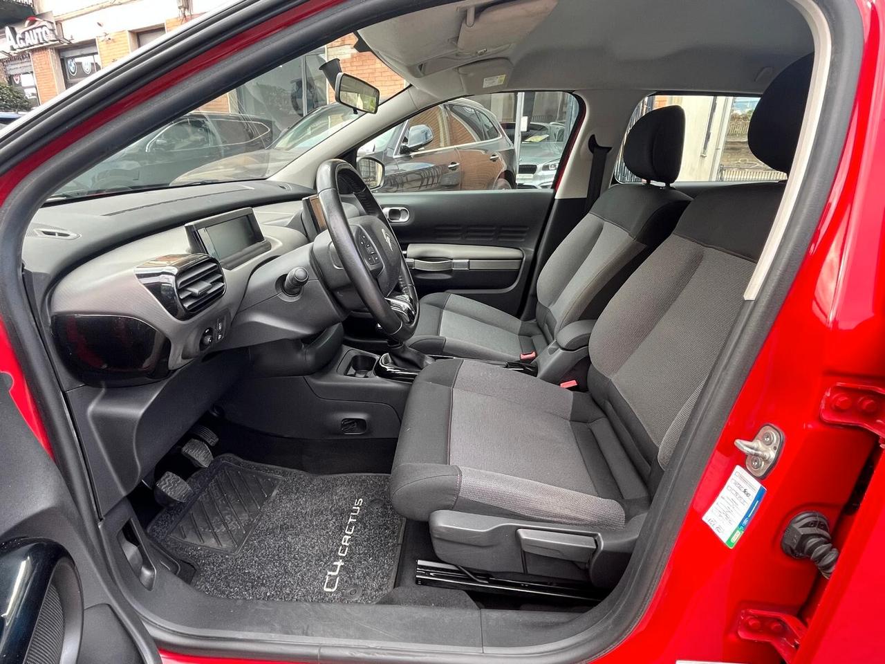 Citroen C4 Cactus BlueHDi 100 S&S Shine