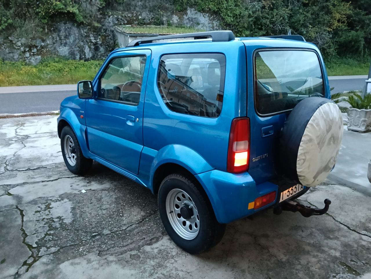 Suzuki Jimny 1.3i 16V cat 4WD JLX