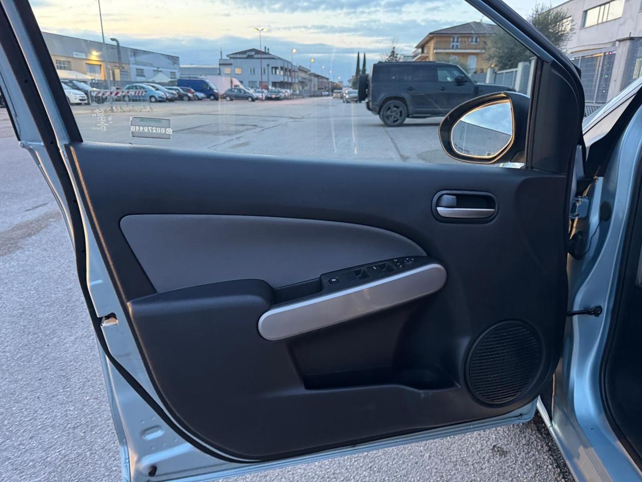 Mazda 2 Mazda2 1.3 16V 75CV 5p. 90th Anniversary