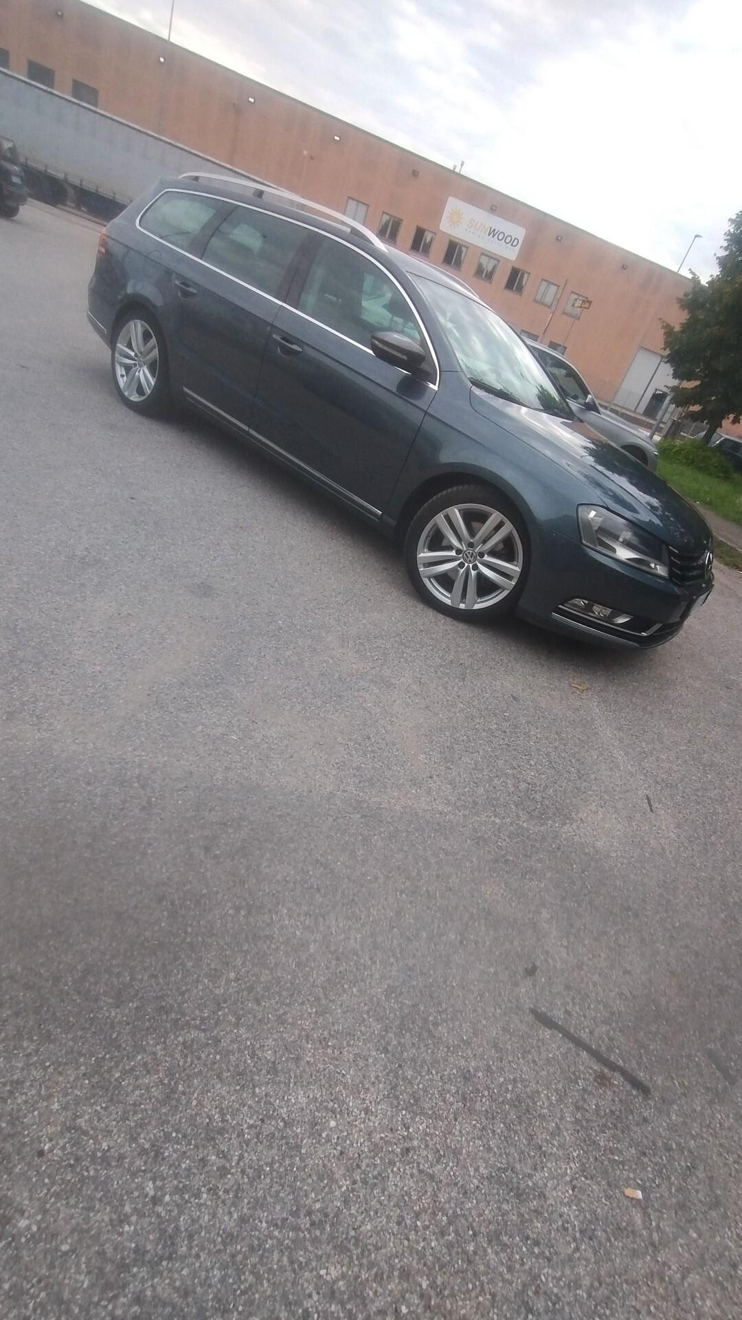 Volkswagen Passat 2.0 TDI DSG Highline BlueM. Tech.