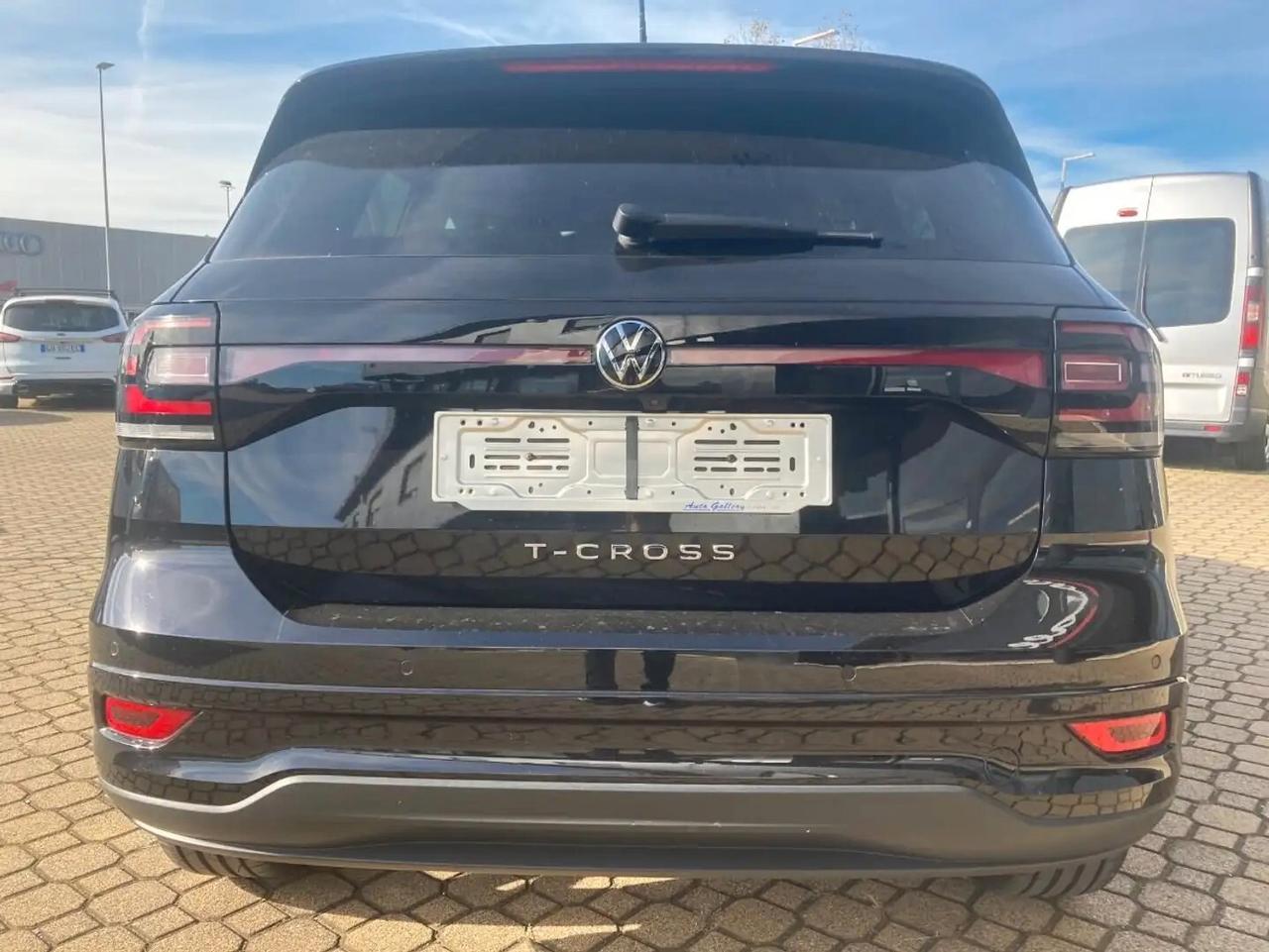Volkswagen T-Cross 1.5 TSI DSG - R LINE PLUS