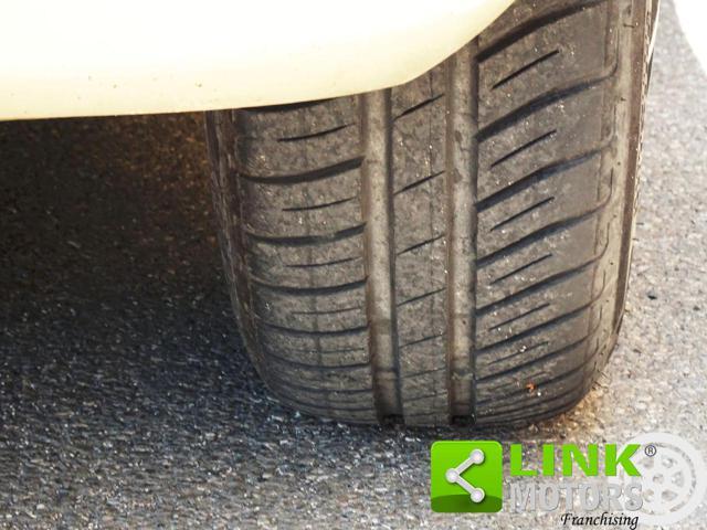 OPEL Corsa 1.2 3 porte Easytronic Enjoy