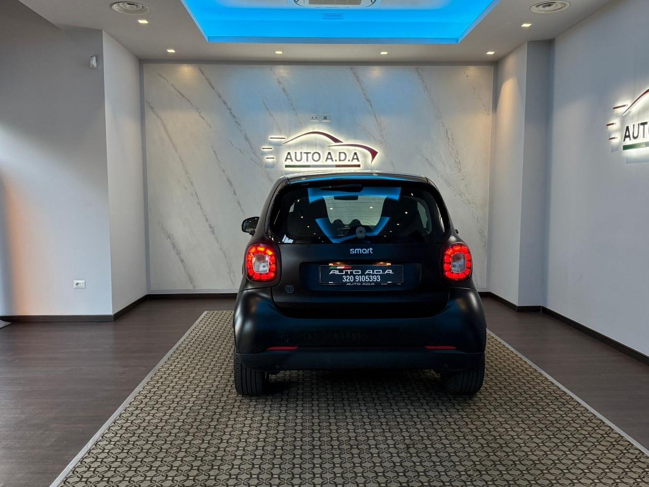 Smart ForTwo EQ BRABUS Style Parisblue