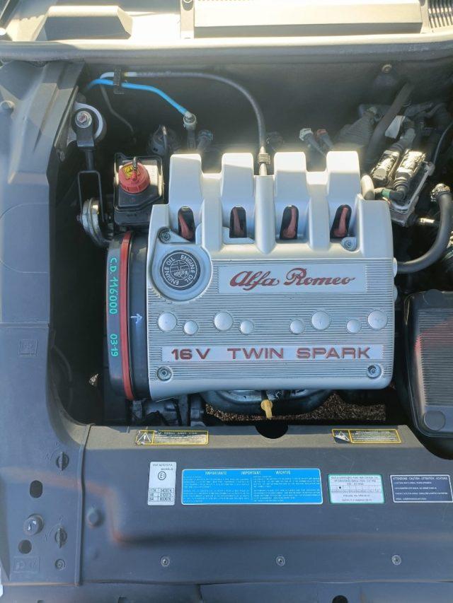 ALFA ROMEO 166 2.0i 16V TS cat Distinctive