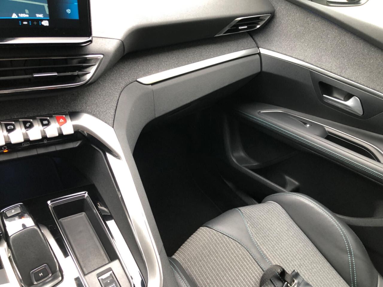 Peugeot 3008 BlueHDi 130 S&S EAT8 Allure Pack