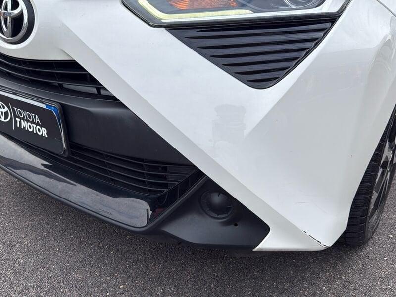 Toyota Aygo Aygo Connect 1.0 VVT-i 72 CV 5 porte x-fun