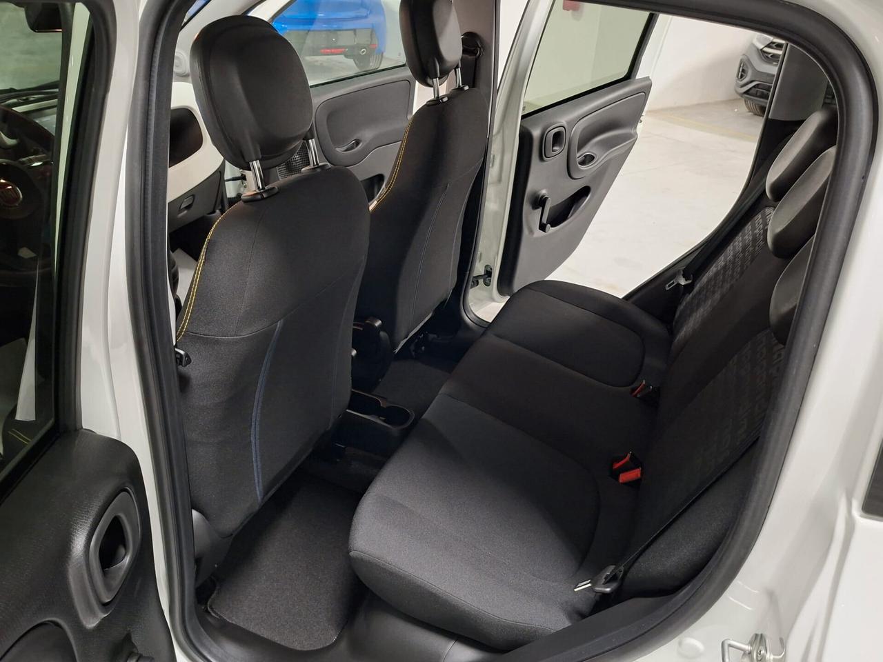 Fiat Panda 1.0 FireFly Hybrid Pandina Cross Km.0