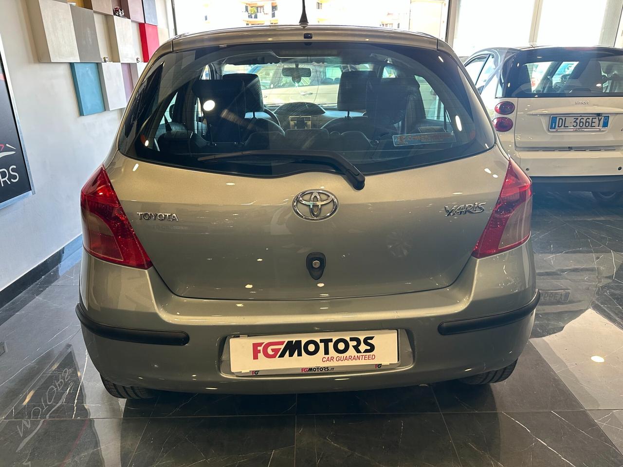 Toyota Yaris 1.4 D-4D 5 porte Sol