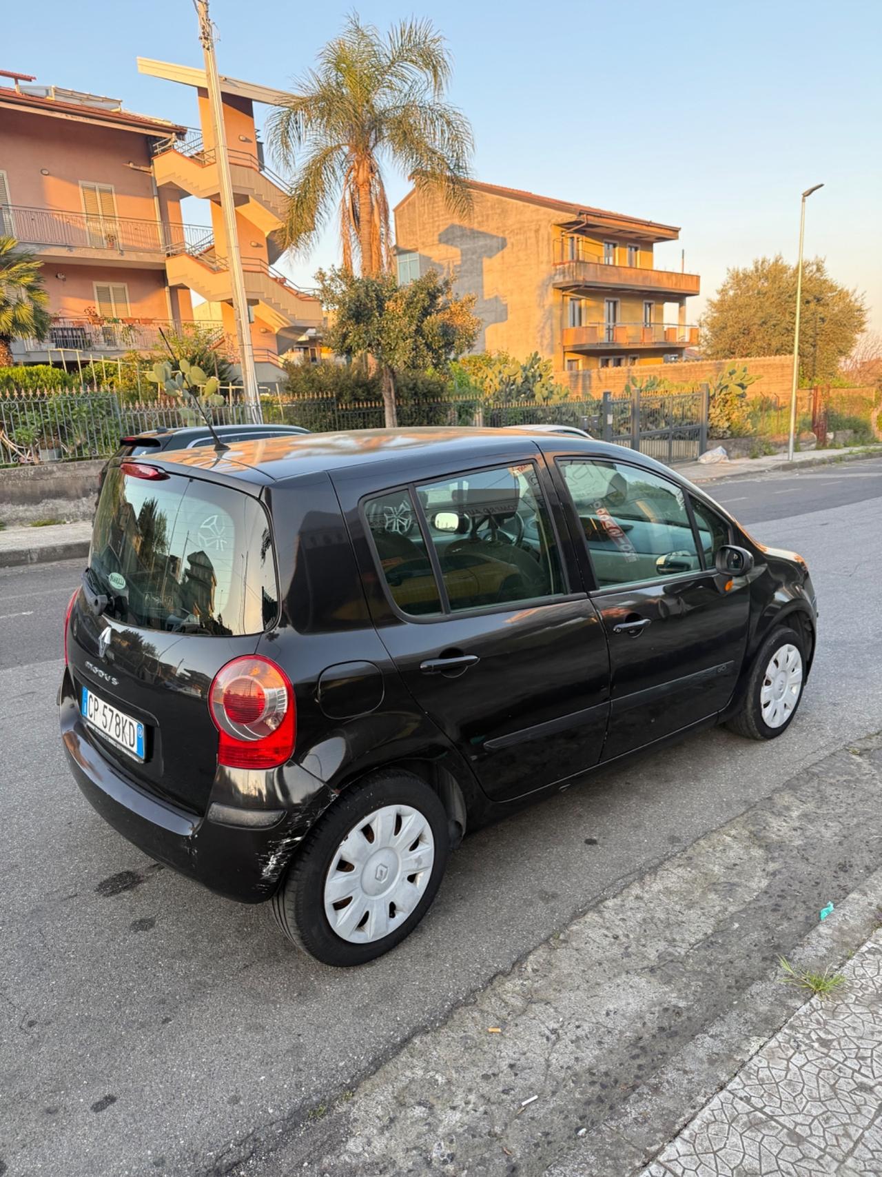 Renault Modus 1.5 dCi 82CV