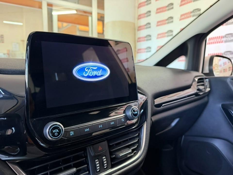 Ford Fiesta 1.0 benzina/gpl titanium