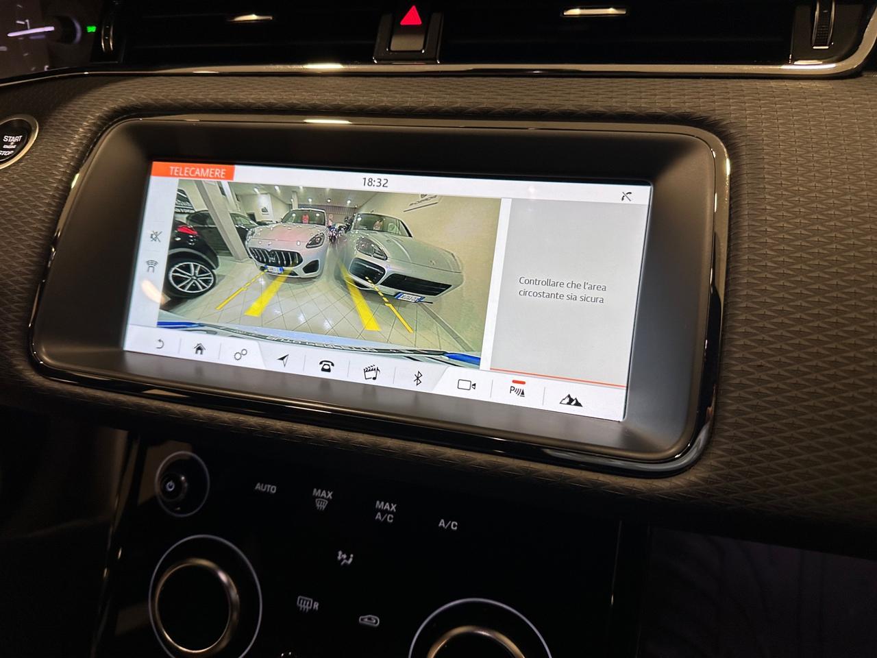 Land Rover Range Rover Evoque Range Rover Evoque 2.0D I4-L.Flw 150 CV R-Dynamic S