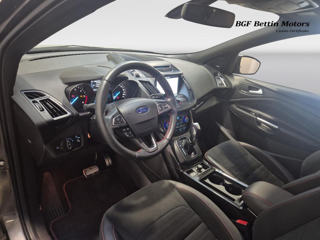 Ford Kuga 2.0 tdci ST-line s&s 2wd 120cv powershift my19.25