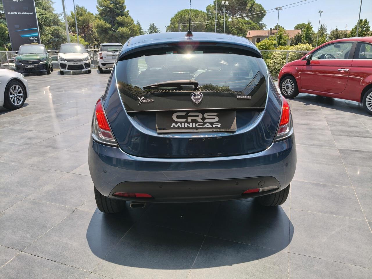 Lancia Ypsilon 1.0 FireFly 5 porte S&S Hybrid Gold