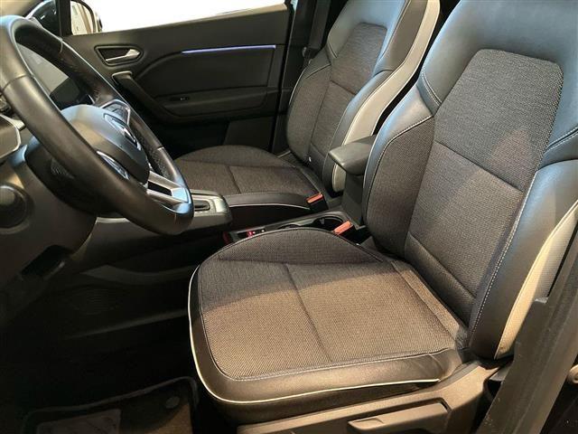 RENAULT Captur 1.6 E-Tech hybrid Intens 145cv auto