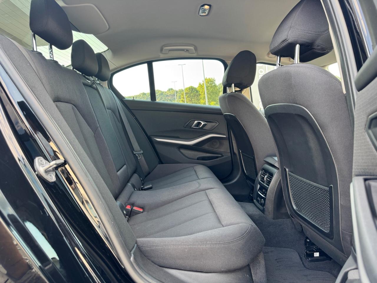 Bmw 320 d 150cv m sport Advantage aut. In garanzia