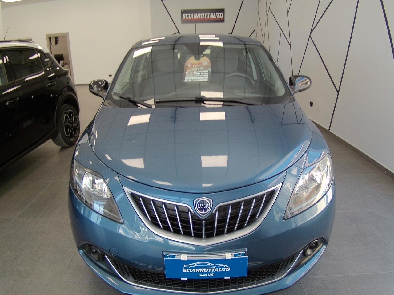 Lancia Ypsilon 1.0 FireFly 5 porte S&S BENZINA 2022 Silver