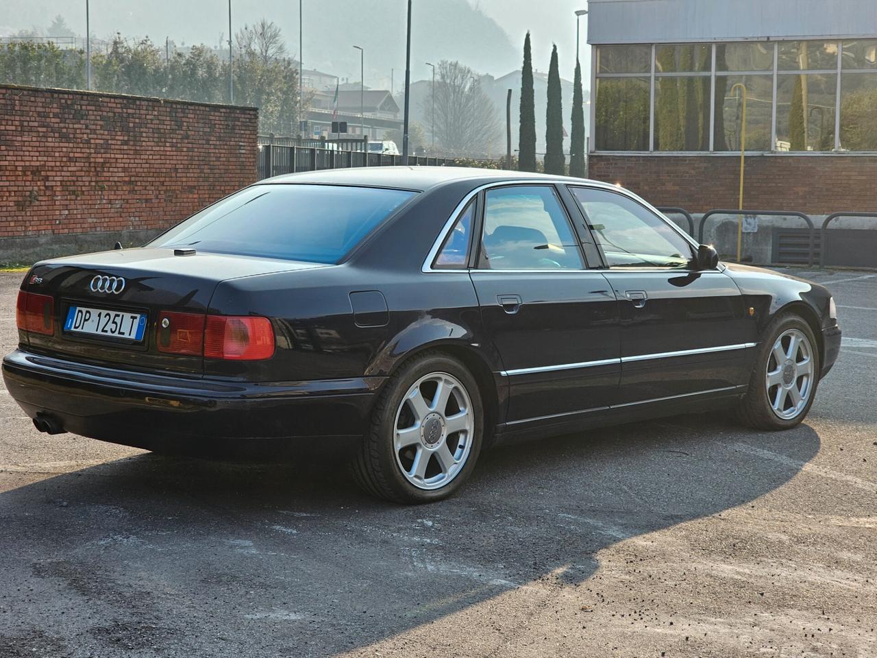 Audi A8 S8 4.2 V8 cat quattro