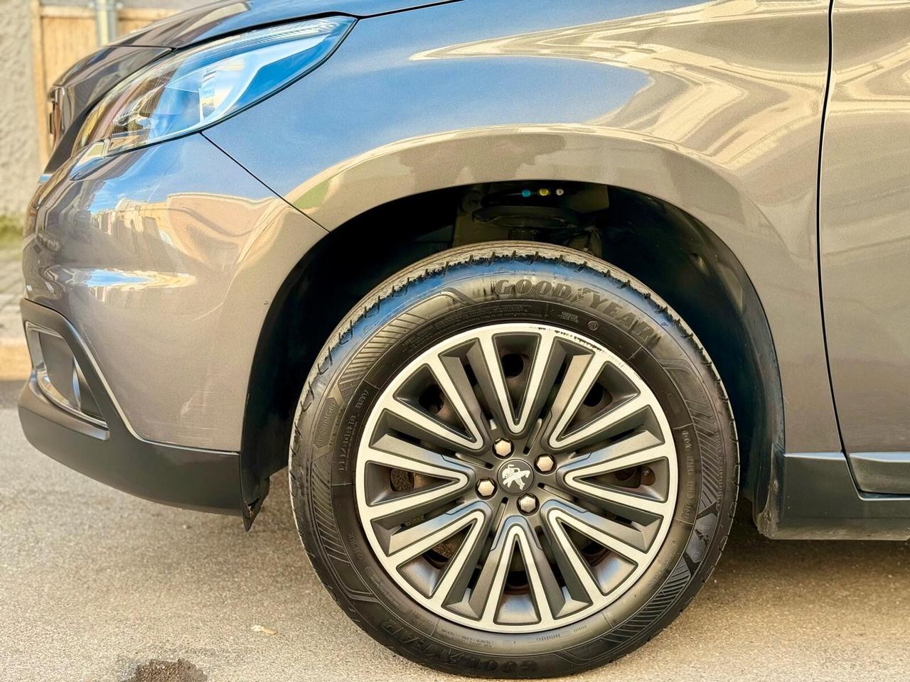 PEUGEOT 2008 ALLURE PURETECH S&S 1.2 83HP GPL-2019