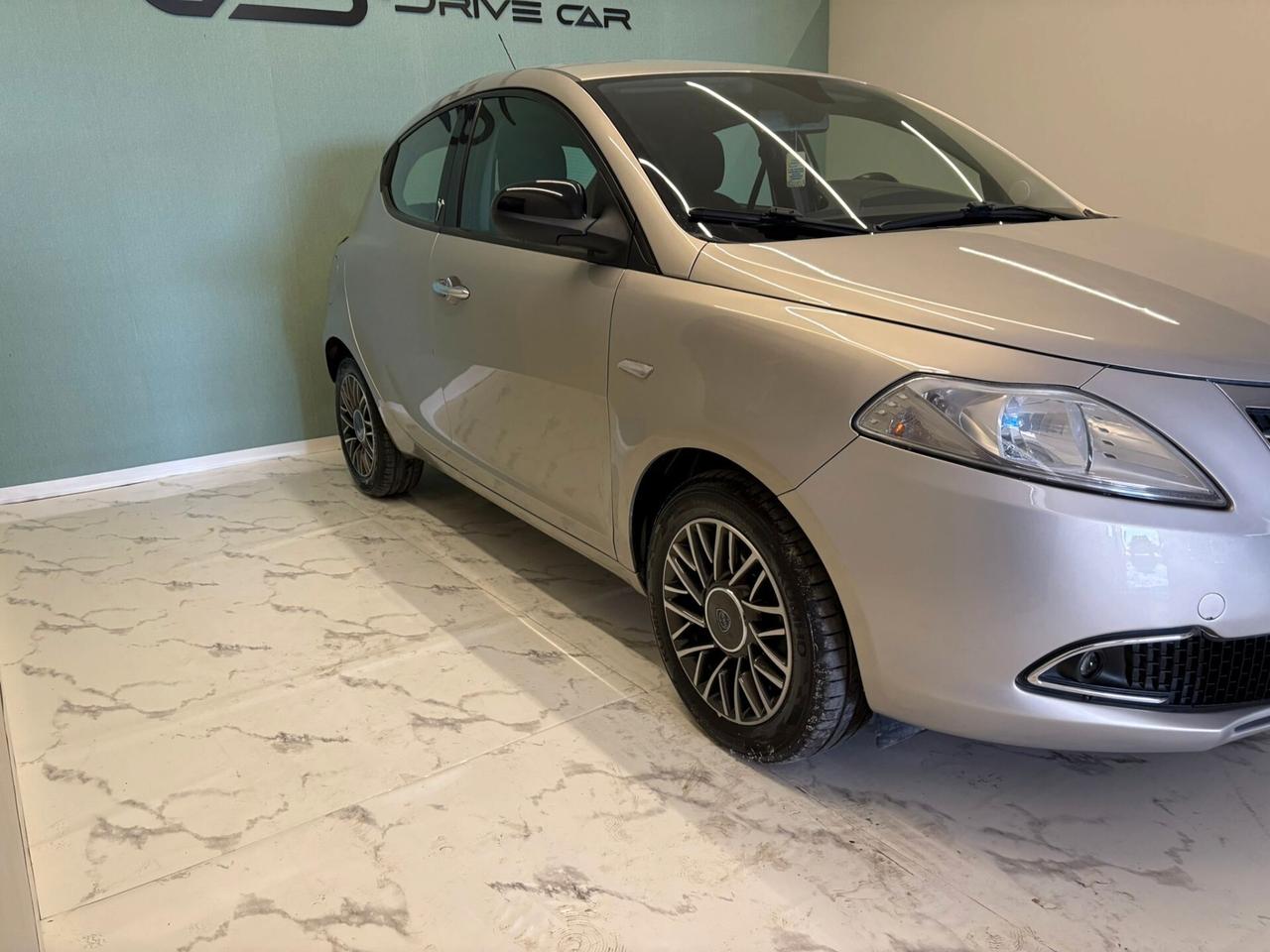 Lancia Ypsilon 1.3 MJT 16V 95 CV 5 porte S&S Platinum