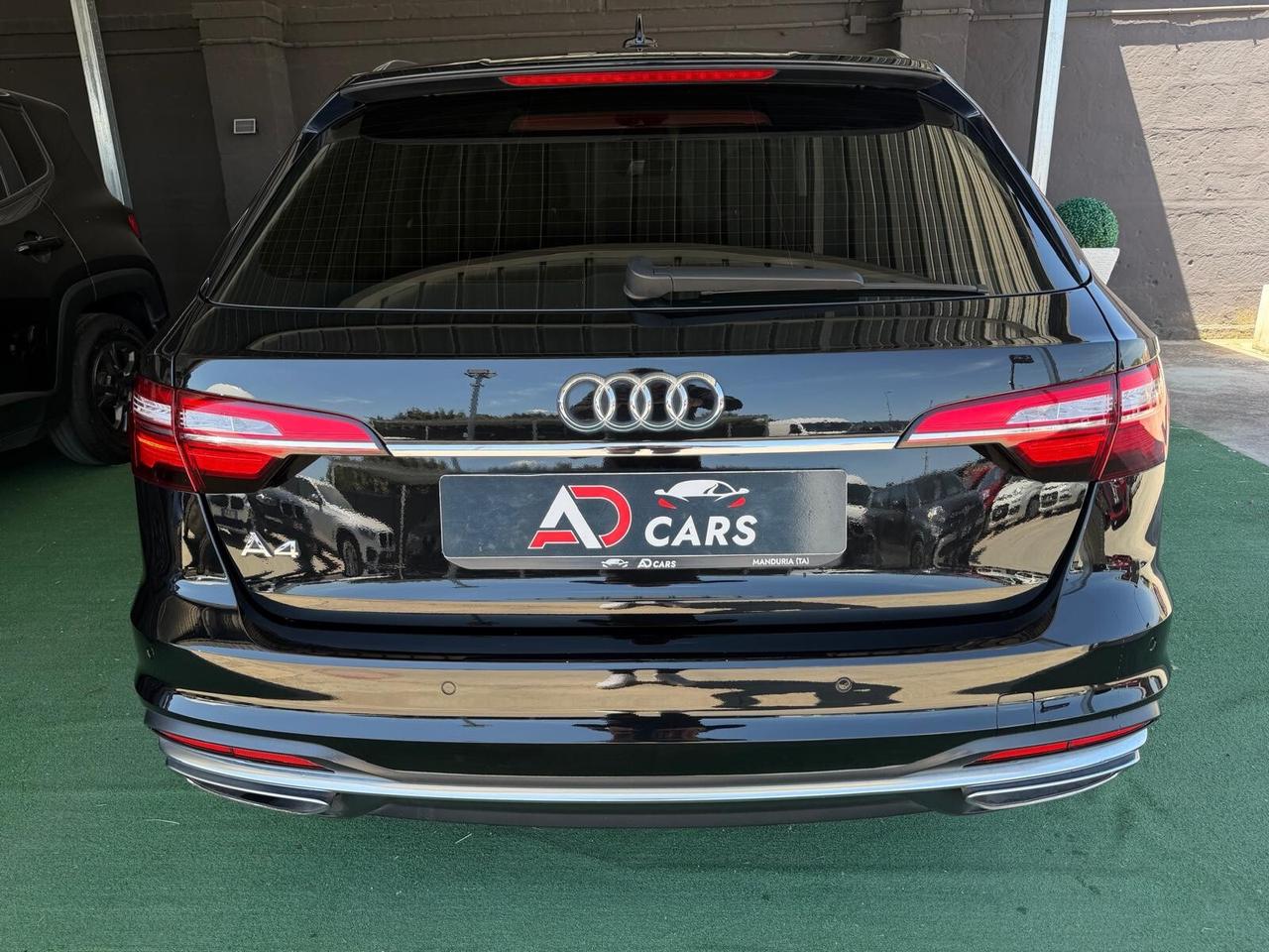 Audi A4 Avant 30 TDI/136 CV S tronic Advanced