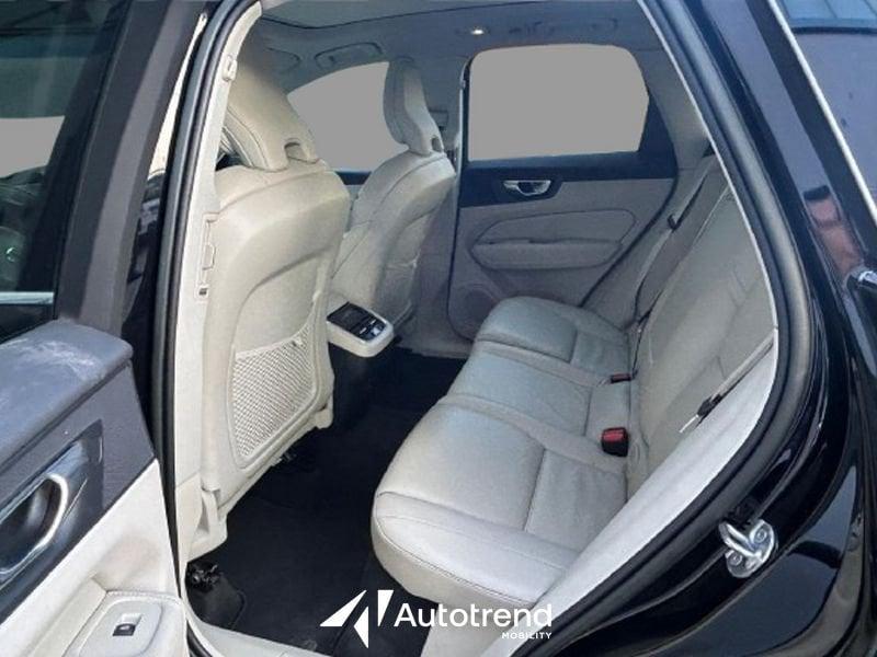 Volvo XC60 B4 197+14 CV AWD Mild Hybrid Diesel Automatico Ultimate Bright