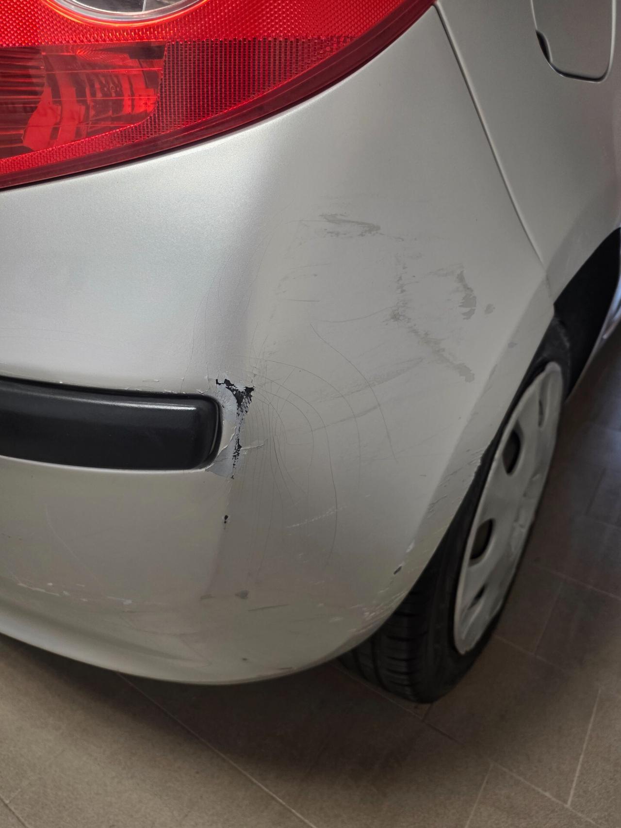 Renault Clio 1.2 16V 5 porte Dynamique