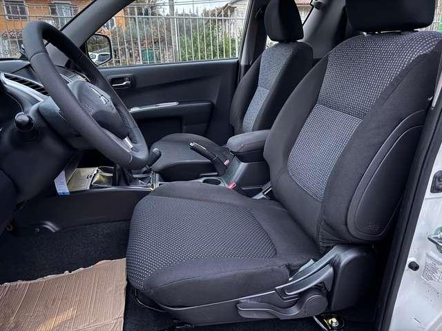 Mitsubishi L200 L200 2.5 di-d Intense Plus 178 8cv N1 E5