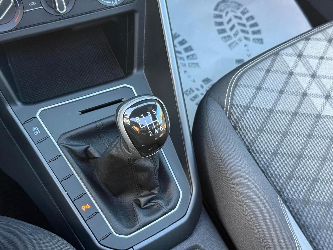 Volkswagen Taigo 1.0 TSI 110 CV R-Line x2 + Tetto