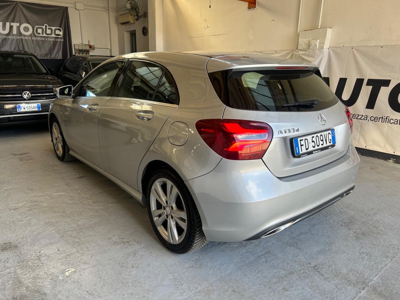 Mercedes-benz A 180 d Automatic Premium
