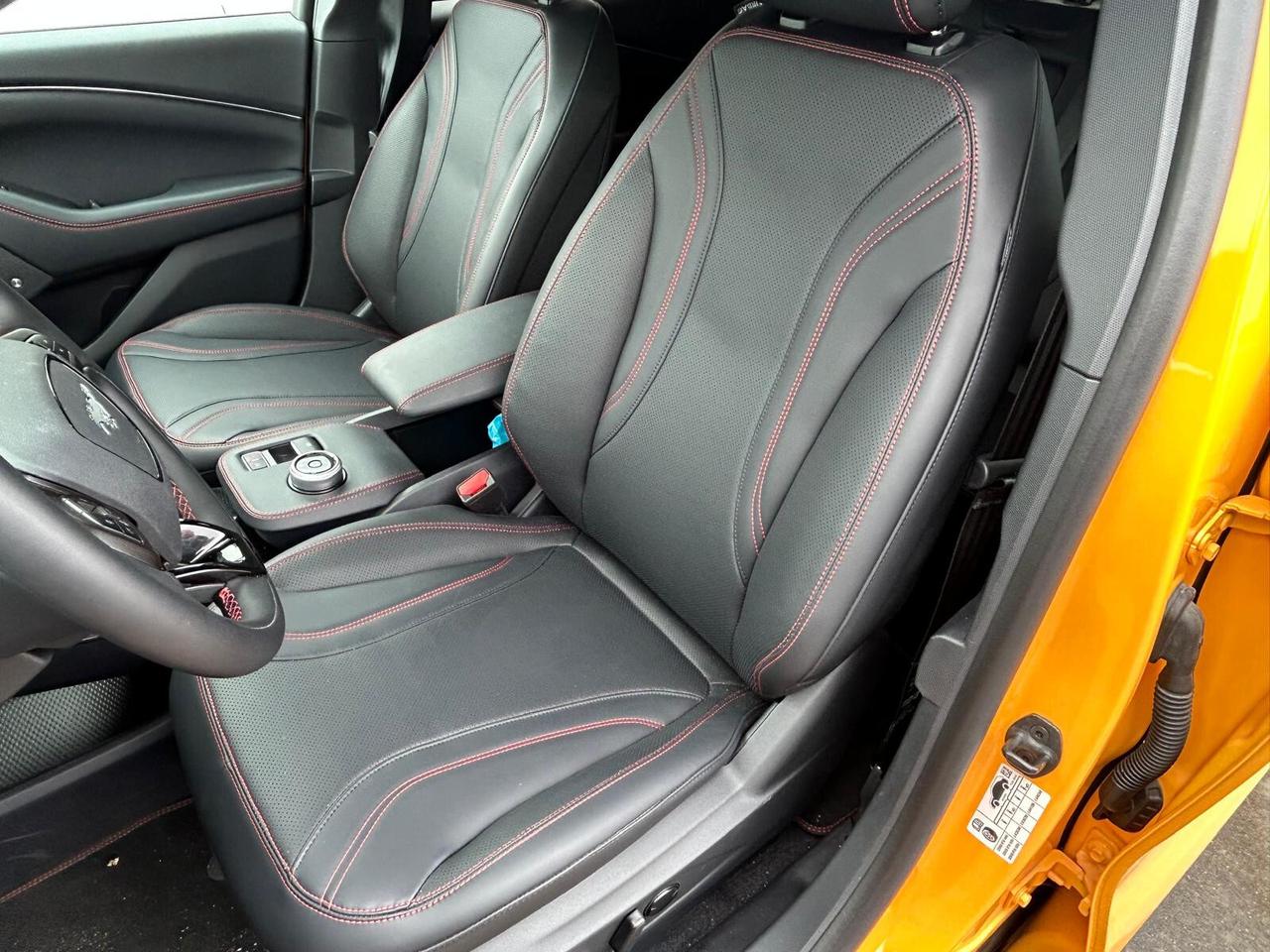 Ford Mustang Mach-e extended range rwd 294cv auto