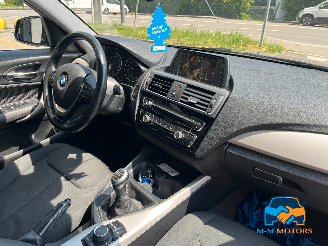 BMW 116 i Advantage 5p