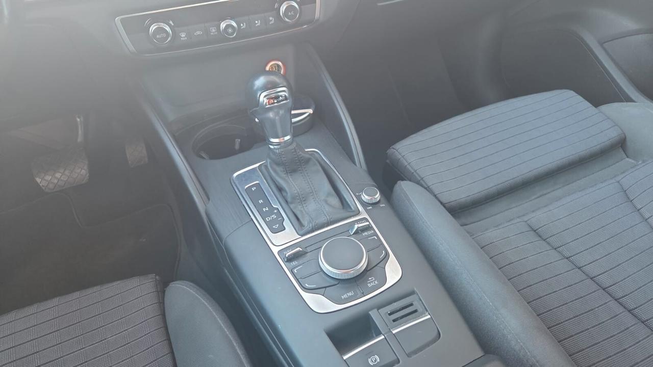 Audi A3 1.6 TDI clean diesel Ambition