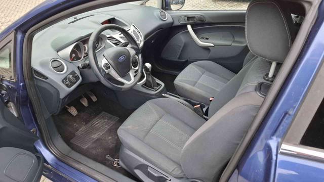 FORD Fiesta 1.2BEN. 3 PORTE TITANIUM