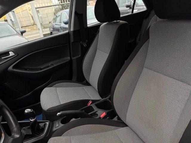 HYUNDAI i20 1.2 84 CV 5 porte Style